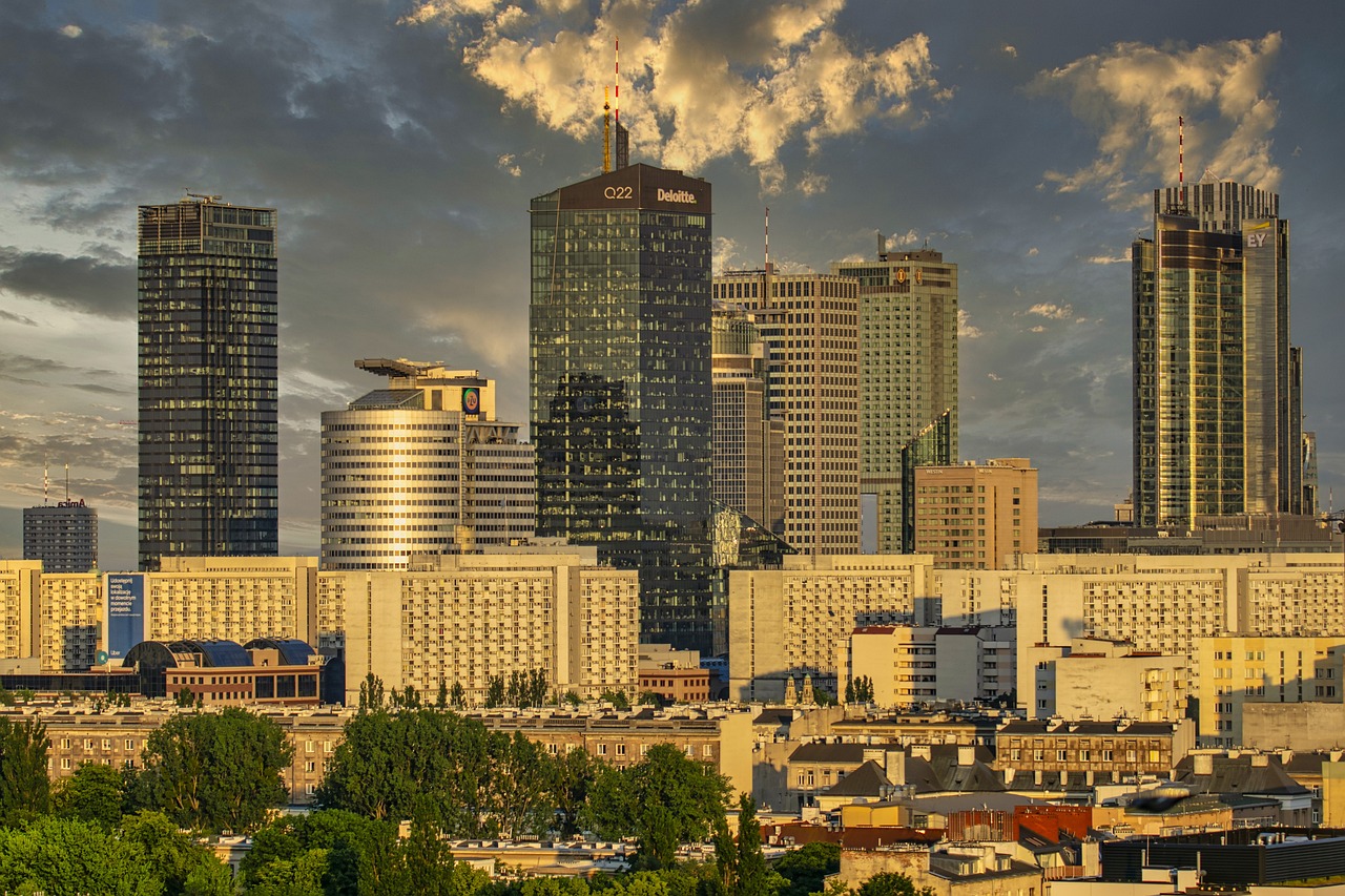 warsaw, cityscape, poland-4668259.jpg