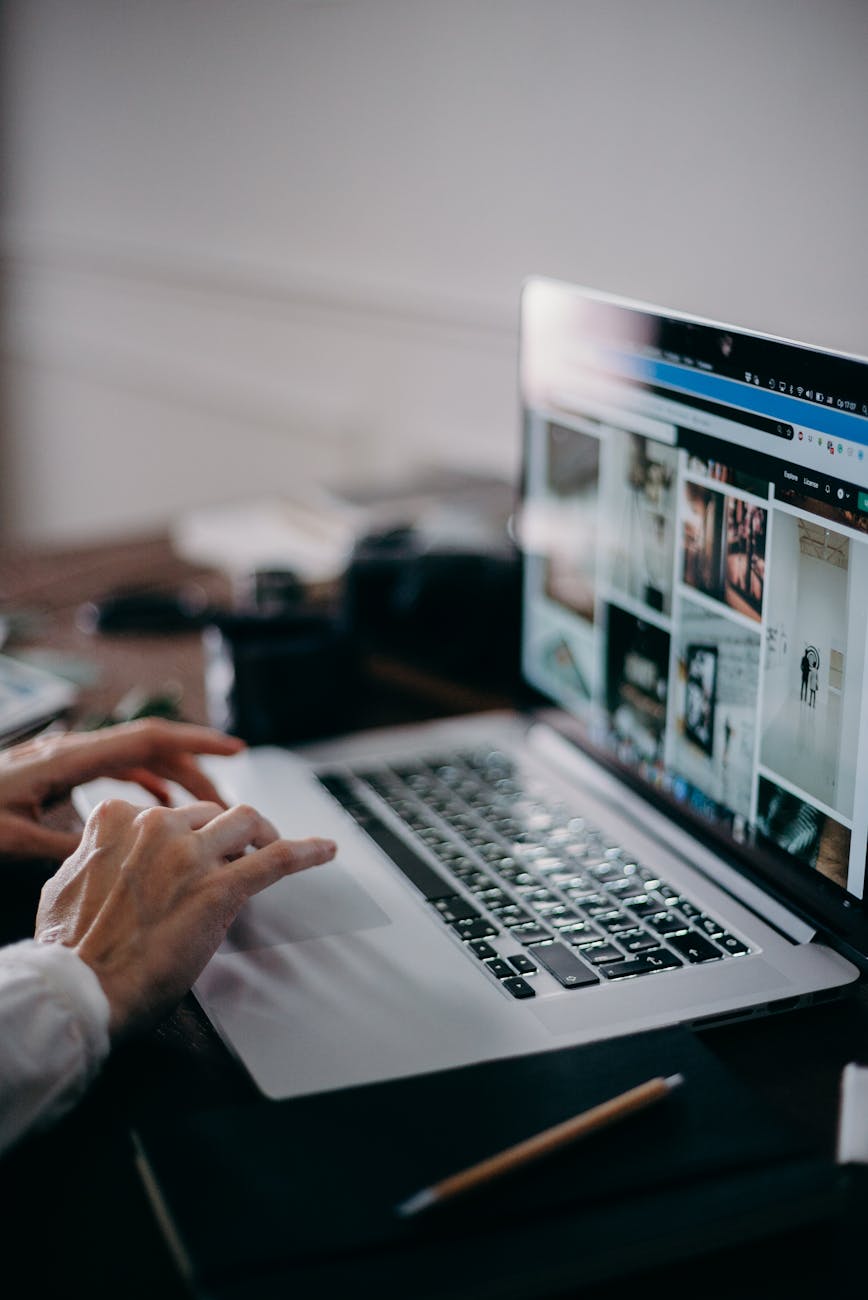 jak stworzyć stronę internetową która będzie zarabiać